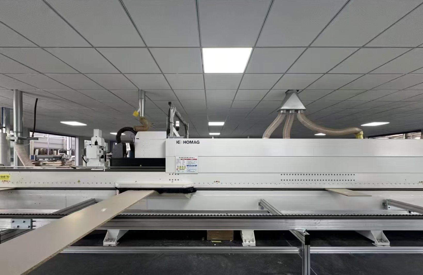 PUR edge banding technology for eco boards in Singapore